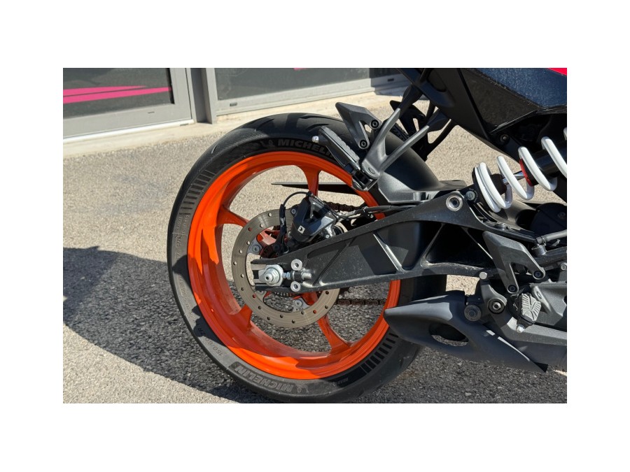 KTM d'occasion 390DUKEC2 390 de 2025 La Ciotat (13)﻿