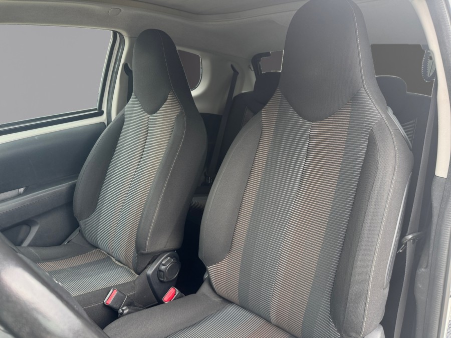 PEUGEOT d'occasion 108 1.2 VTI 82 PURETECH ALLURE TOP de 2014 La