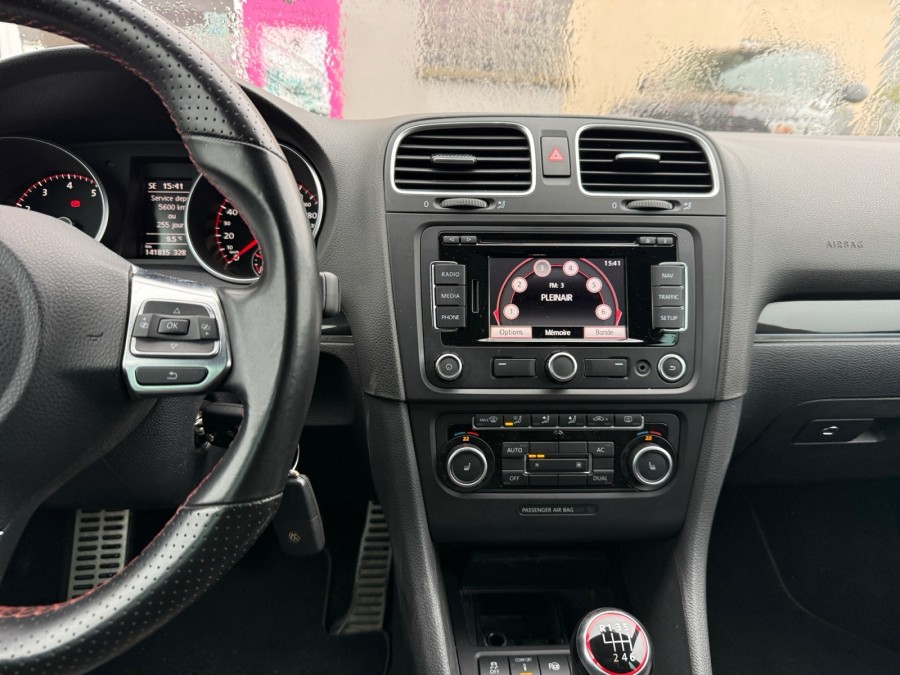 VOLKSWAGEN d'occasion GOLF 2.0 TSI 210ch GTI 5p de 2011 Pontarlier