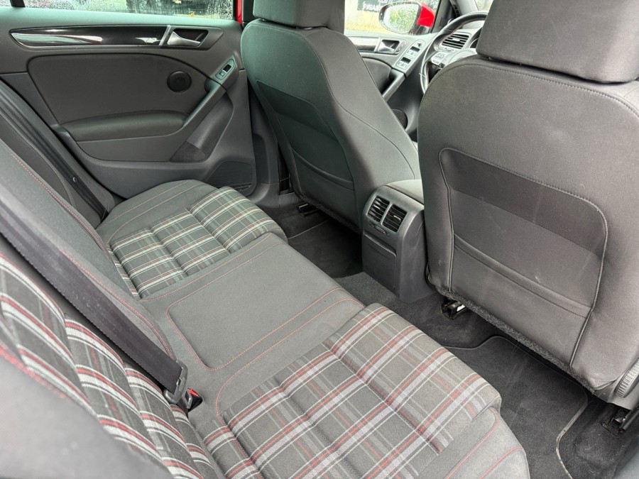 VOLKSWAGEN d'occasion GOLF 2.0 TSI 210ch GTI 5p de 2011 Pontarlier
