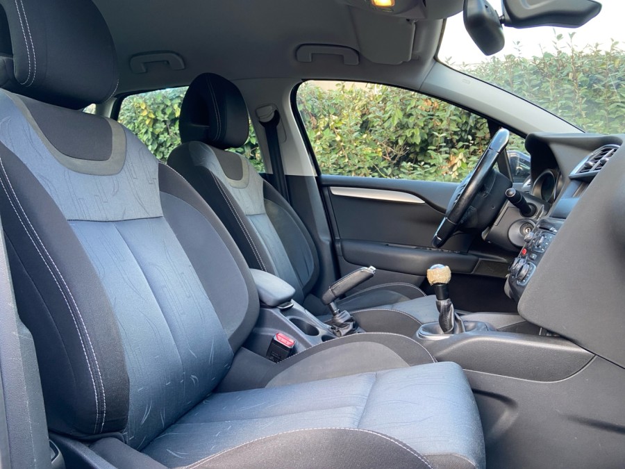 CITROEN d'occasion C4 1.6 HDI 92 SELECTION de 2012 Brest (29)﻿