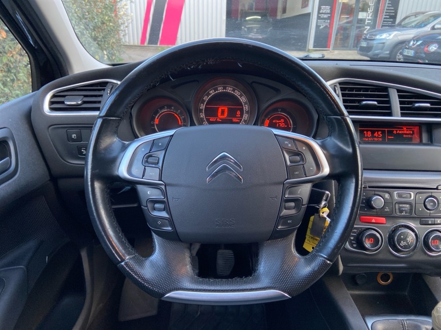 CITROEN d'occasion C4 1.6 HDI 92 SELECTION de 2012 Brest (29)﻿