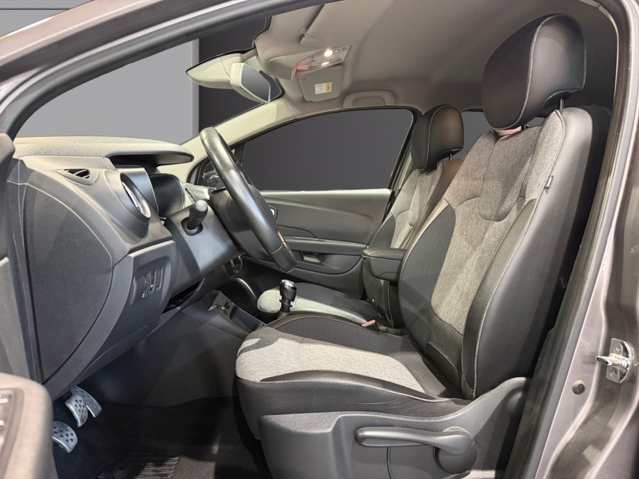 RENAULT d'occasion CAPTUR 1.5 DCI 110 ENERGY INTENS de 2017