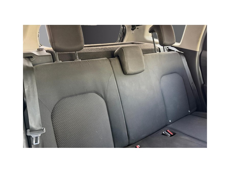 DACIA d'occasion DUSTER 1.5 BLUE DCI 95 ACCESS de 2020 Guadeloupe