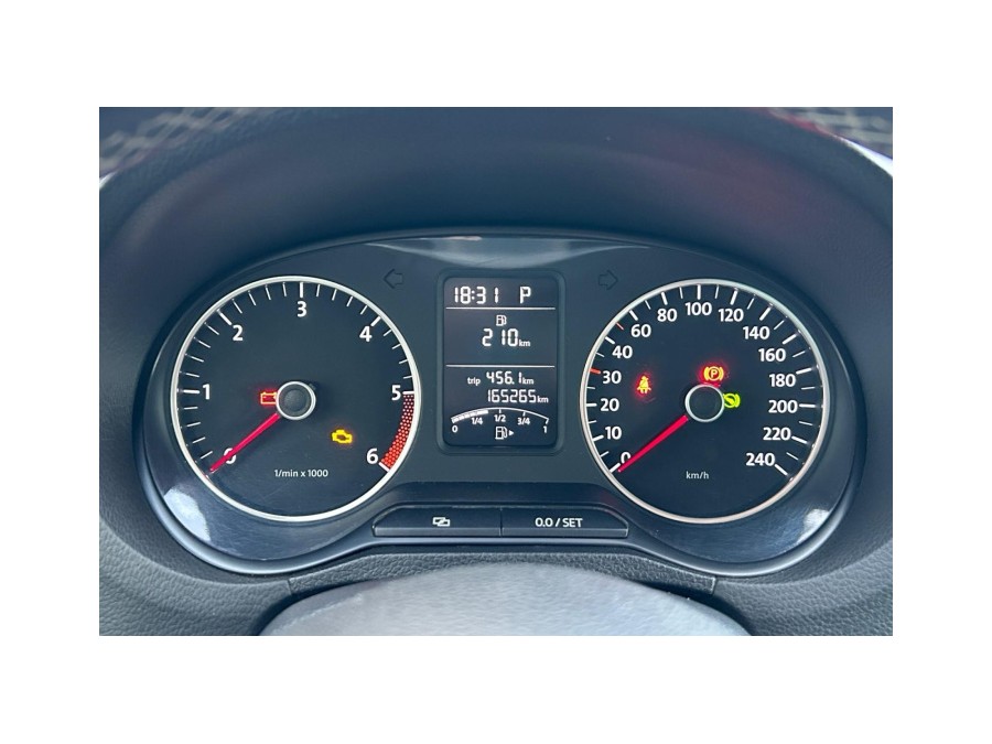 VOLKSWAGEN d'occasion POLO 1.6 TDI 90 FAP STYLE DSG AUTO de 2012 La