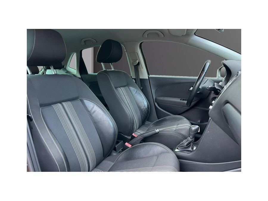 VOLKSWAGEN d'occasion POLO 1.6 TDI 90 FAP STYLE DSG AUTO de 2012 La