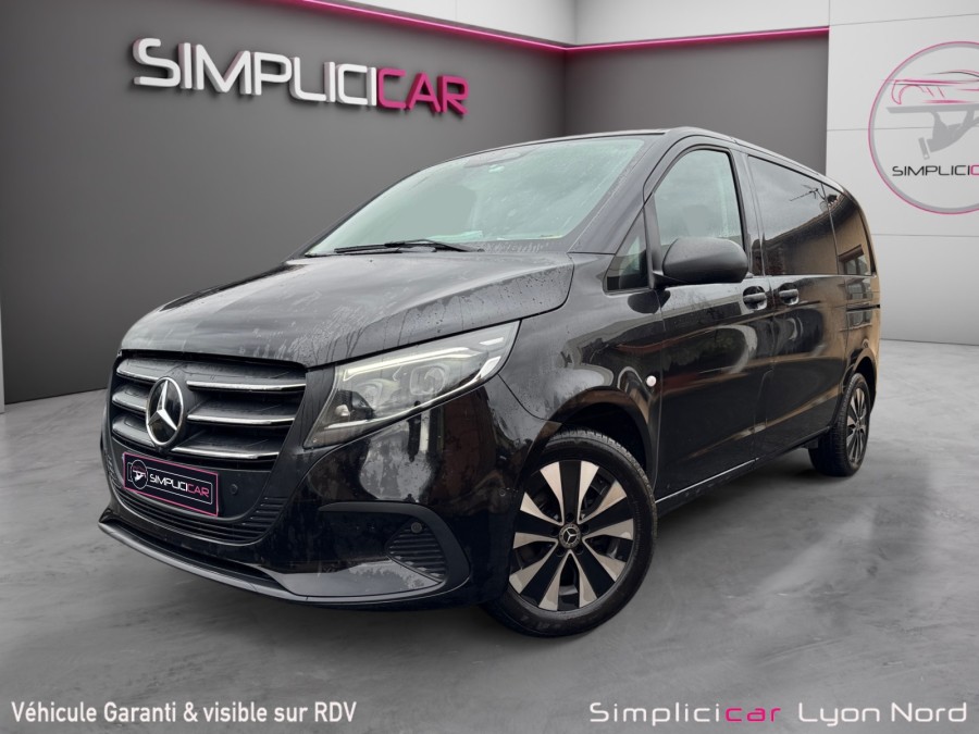 MERCEDES d'occasion VITO 114 CDI Compact Select 9G-Tronic de 2024