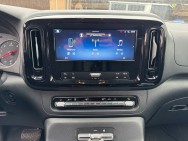 MERCEDES d'occasion VITO 114 CDI Compact Select 9G-Tronic de 2024