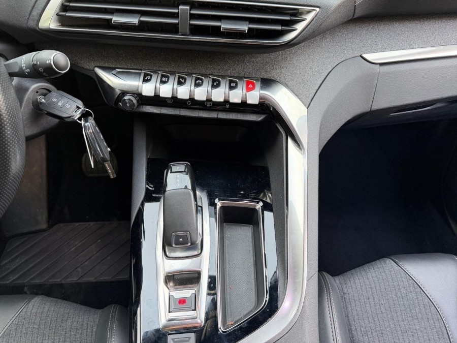 PEUGEOT d'occasion 3008 GT LINE de 2020 Nice (06)﻿