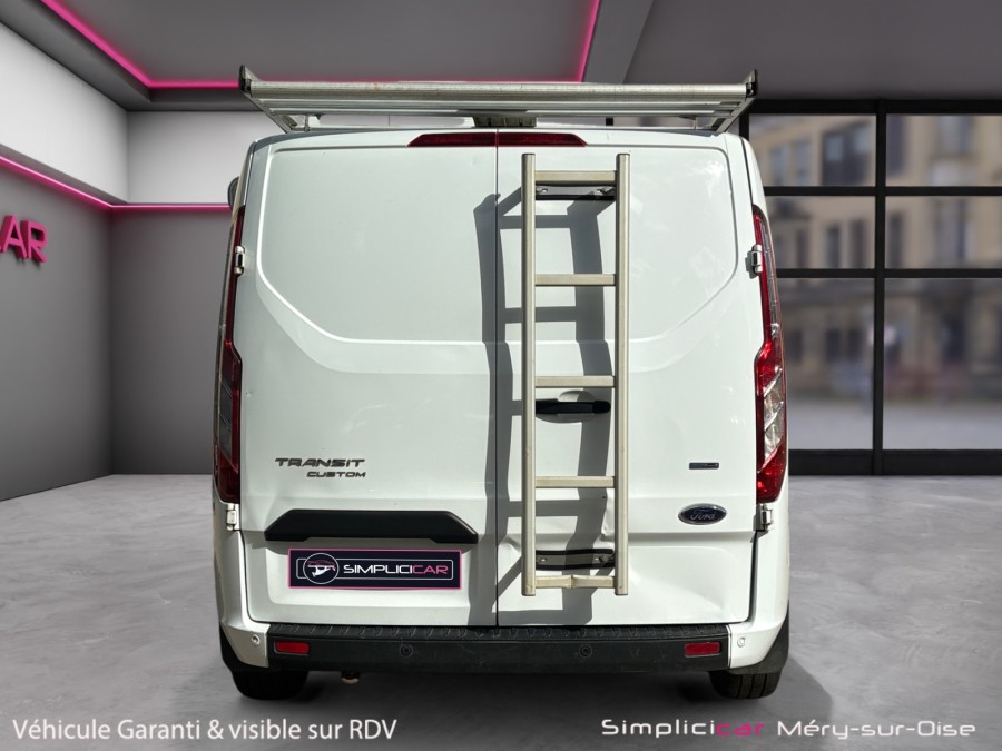 FORD d'occasion TRANSIT 280 L1H1 2.0 ECOBLUE 130 AMBIENTE de 2018