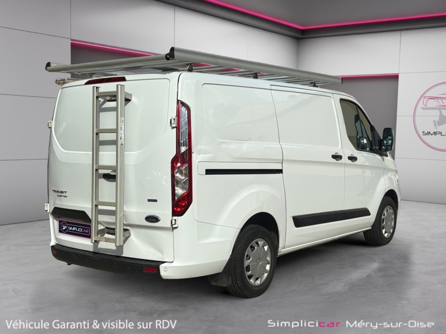 FORD d'occasion TRANSIT 280 L1H1 2.0 ECOBLUE 130 AMBIENTE de 2018