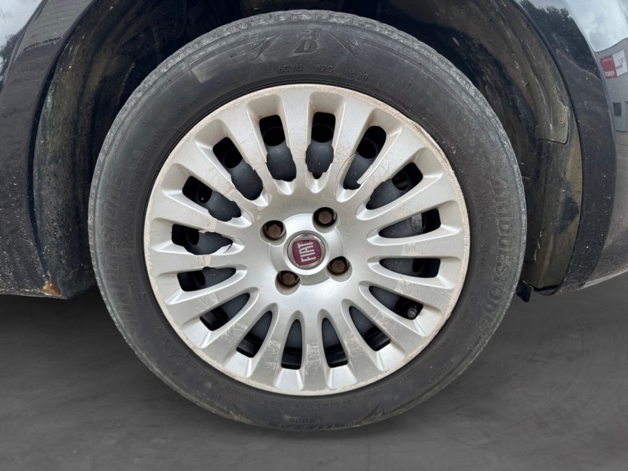 FIAT d'occasion PUNTO 1.3 MULTIJET 75 CULT S AND S de 2012 Beaune
