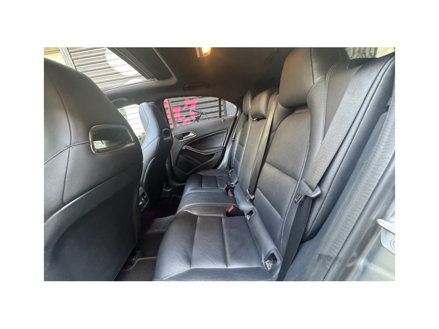 MERCEDES d'occasion CLASSE A A180 Fascination de 2016 Paris 15 (75)﻿