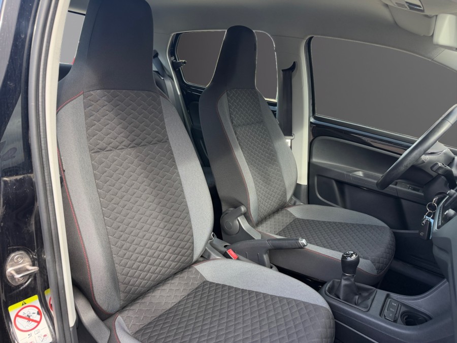 VOLKSWAGEN d'occasion UP 2.0 1.0  LOUNGE de 2019 Beaune (21)﻿