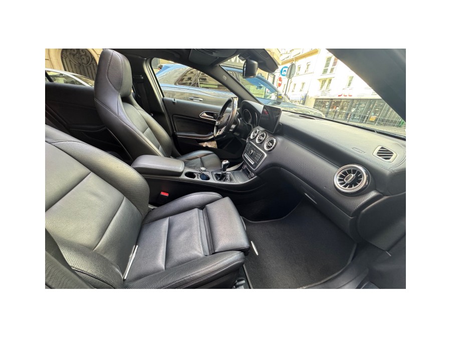 MERCEDES d'occasion CLASSE A A180 Fascination de 2016 Paris 15 (75)﻿