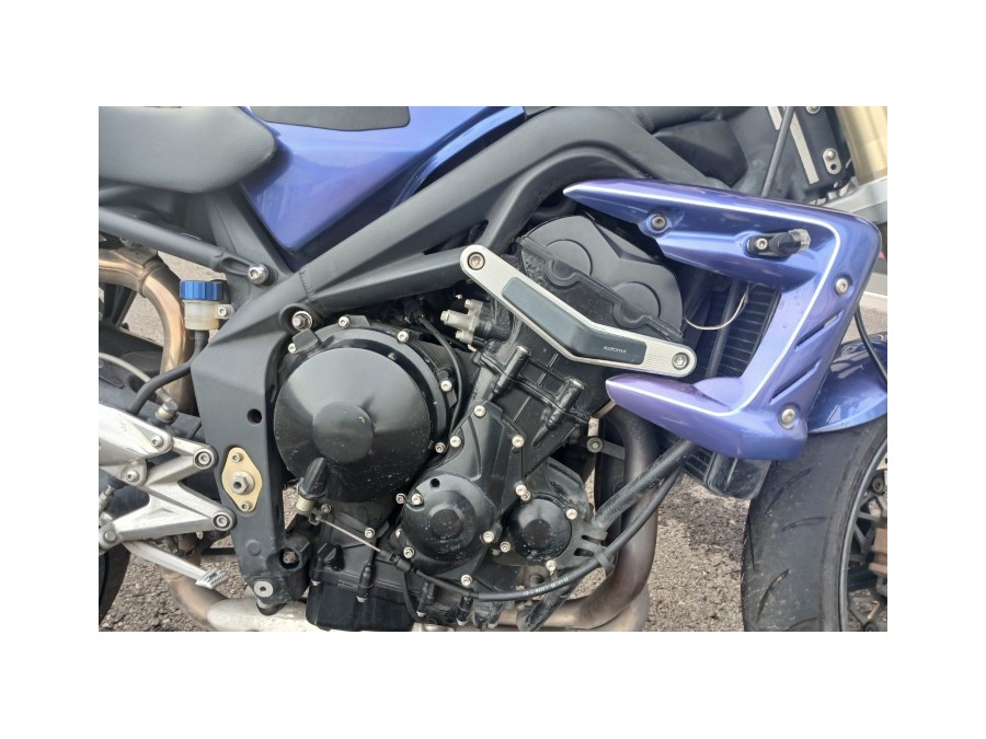 TRIUMPH d'occasion STREET TRIPLE D67LDS3ISR6R1R61 de 2009 La Ciotat
