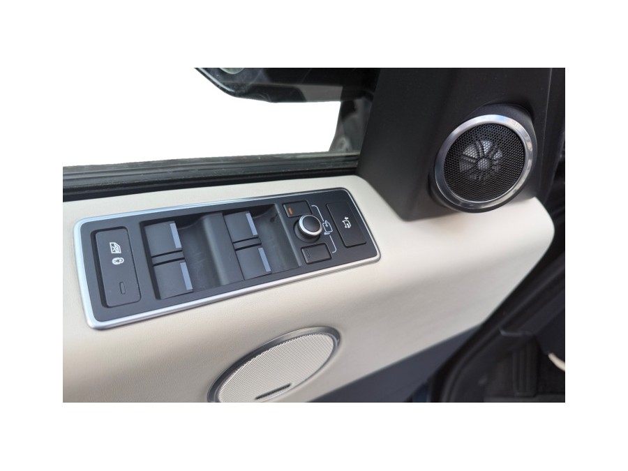 LAND ROVER d'occasion RANGE ROVER 3.0 TDV6 258ch Autobiography SWB