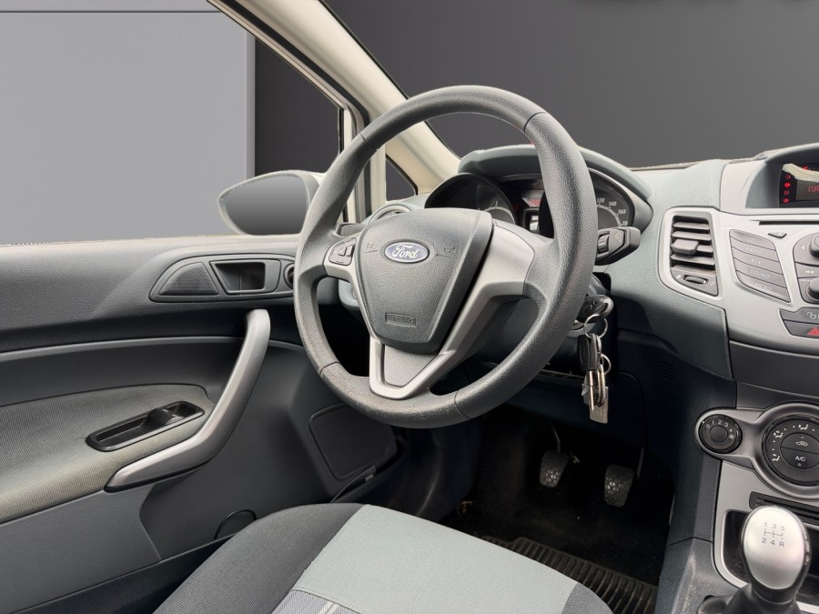 FORD d'occasion FIESTA 1.4 TDCI 68 AMBIENTE de 2009 Nîmes (30)﻿