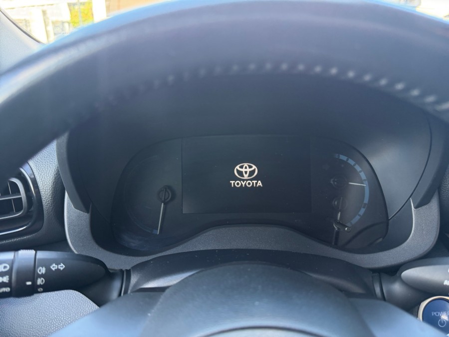 TOYOTA d'occasion YARIS CROSS 1.5  116H MILD HYBRIDE de 2022
