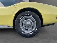 CHEVROLET d'occasion CORVETTE C3 Stingray 427 ci 5.4 V8 de 1968 Royan