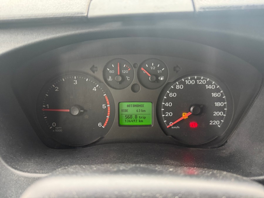 FORD d'occasion TRANSIT 2.2 TDCi 100ch de 2012 Abbeville (80)﻿