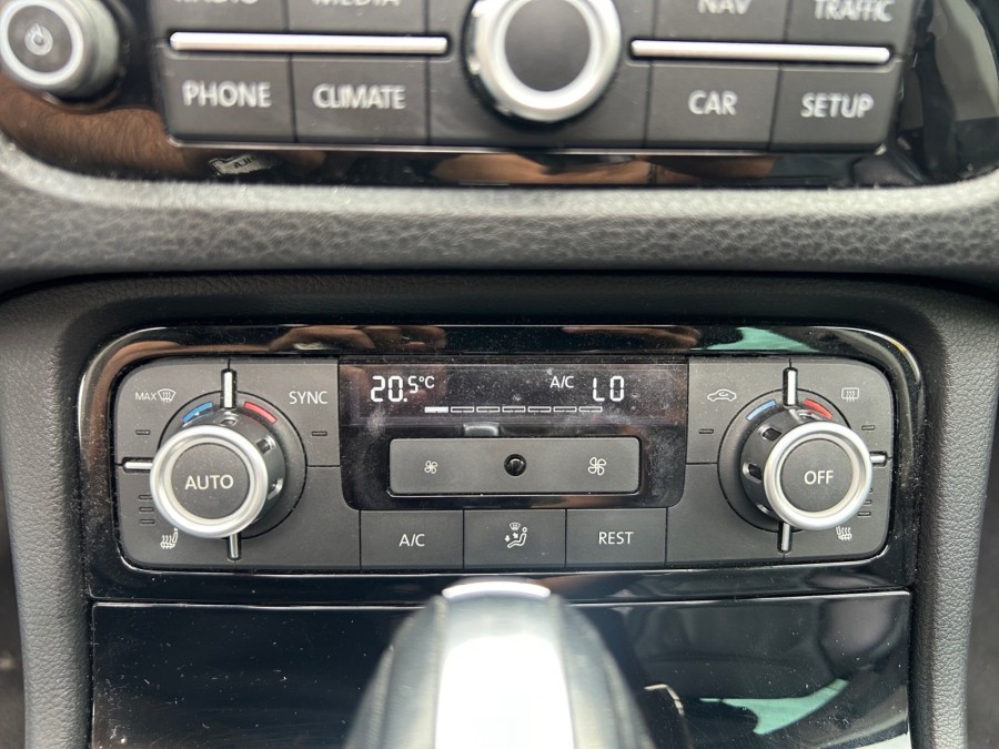 VOLKSWAGEN d'occasion TOUAREG 3 V6 TDI 204 FAP EDITION TIPTRONIC AUTO