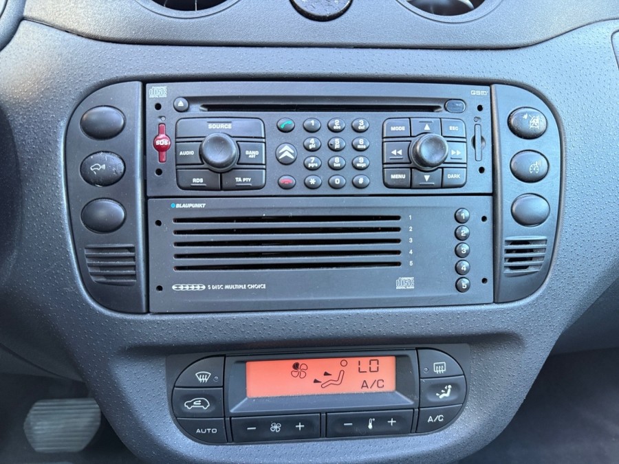 CITROEN d'occasion C3 1.6I 16V EXCLUSIVE SENSODRIVE de 2004 Montreuil