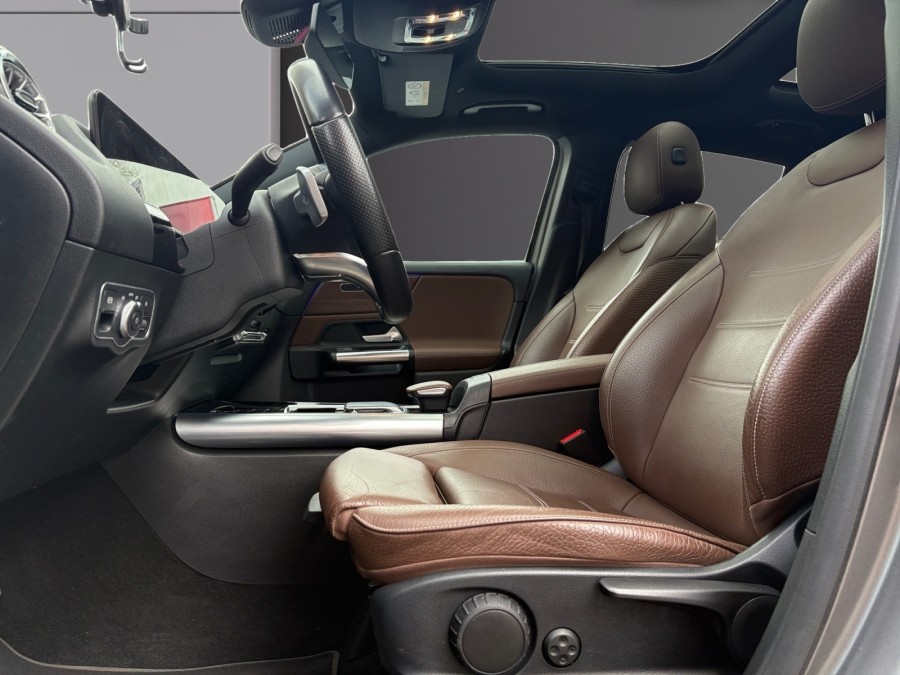 MERCEDES d'occasion CLASSE GLA GLA 200 D AMG LINE DCT de 2022