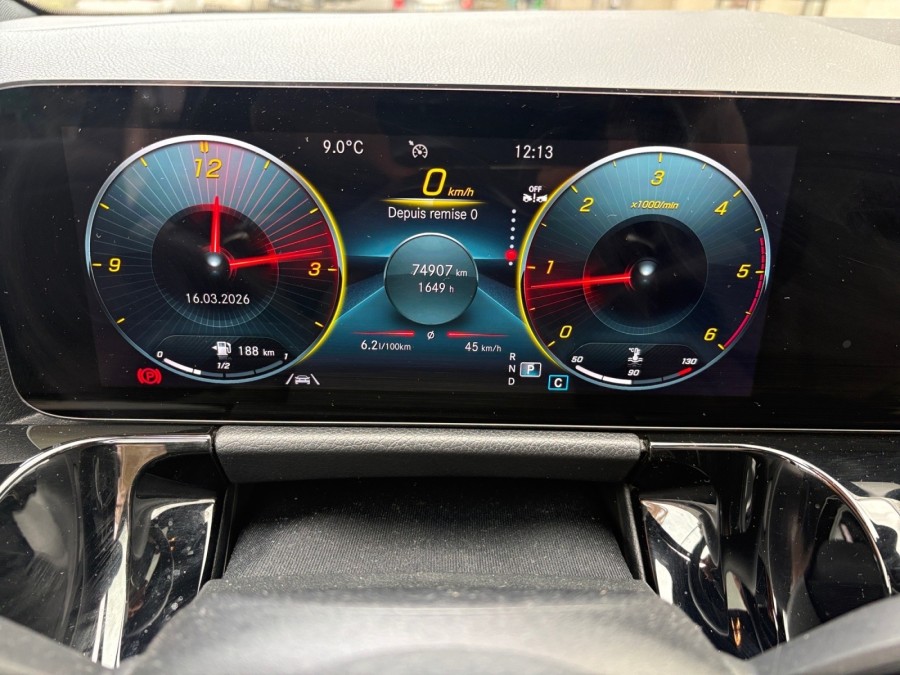 MERCEDES d'occasion CLASSE GLA GLA 200 D AMG LINE DCT de 2022