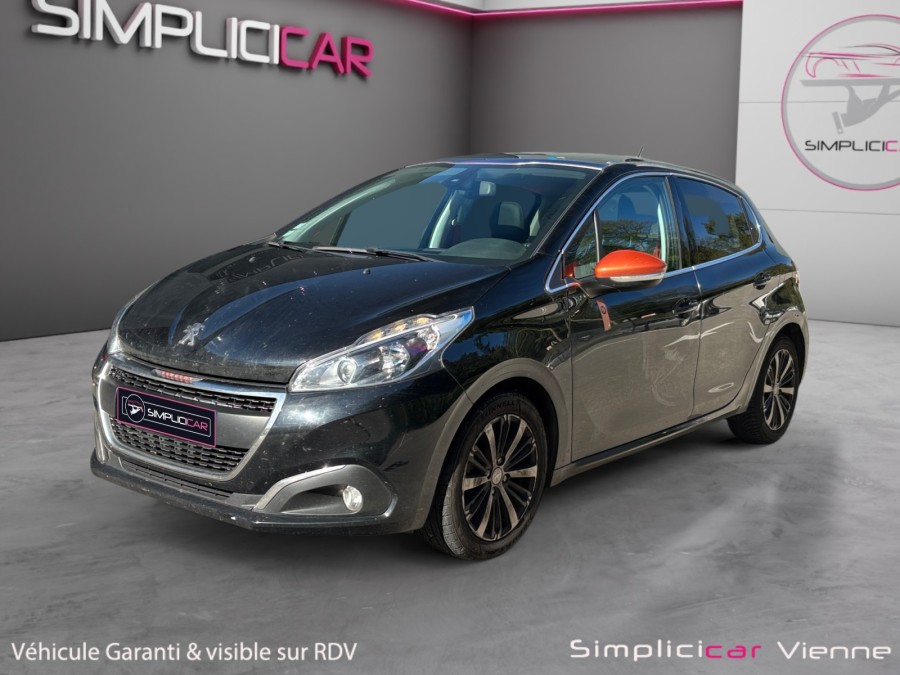 PEUGEOT d'occasion 208 1.2 PURETECH 110 ROLLAND GAROS de 2017 Vienne