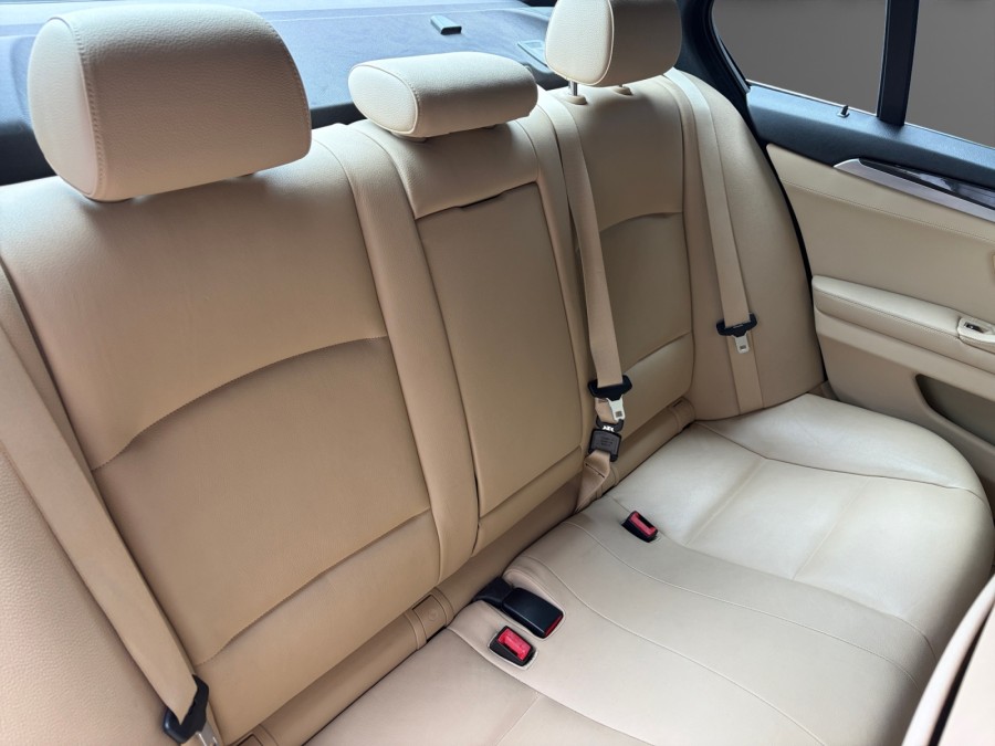 BMW d'occasion SERIE 5 520d 184ch Luxe de 2012 Pertuis (84)﻿