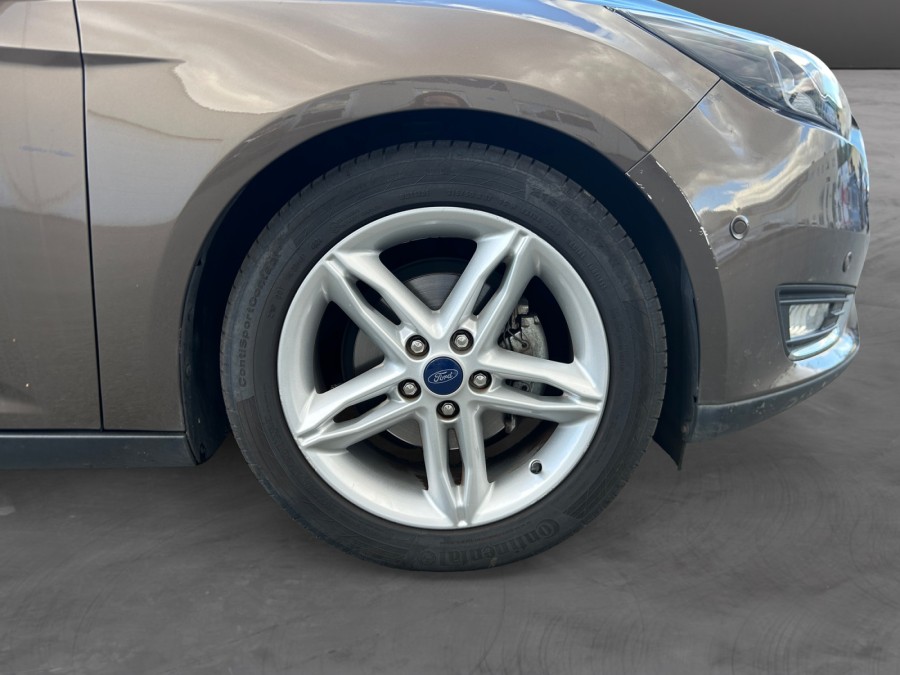 FORD d'occasion FOCUS III 1 SCTI 125 ECOBOOST de 2017 Coignières (78)﻿