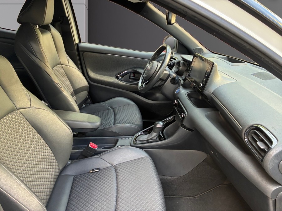 TOYOTA d'occasion YARIS TOYOTA YARIS 1.5 HYBRIDE116H COLLECTION de