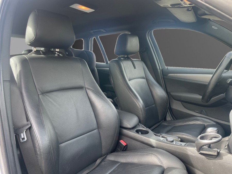 BMW d'occasion X1 xDrive18dA 143ch Executive de 2012 Royan (17)﻿