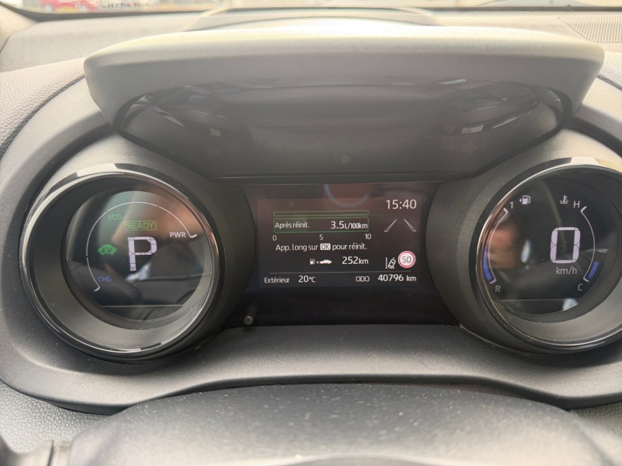 TOYOTA d'occasion YARIS 116CH COLLECTION de 2020 Royan (17)﻿