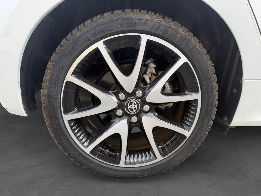 TOYOTA d'occasion YARIS 116CH COLLECTION de 2020 Royan (17)﻿