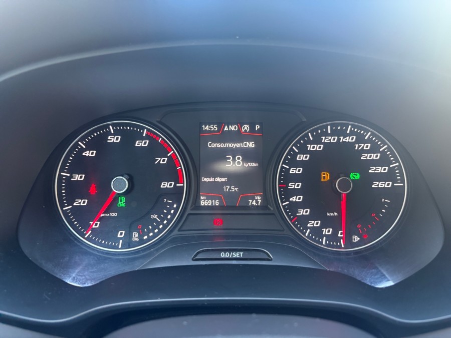 SEAT d'occasion LEON 1.5 TGI 130 STYLE  BUSINESS DSG de 2020 Lyon