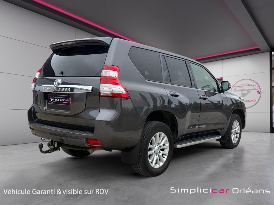 TOYOTA d'occasion Land cruiser 177 D-4D FAP Lounge BVA 7p de 2016