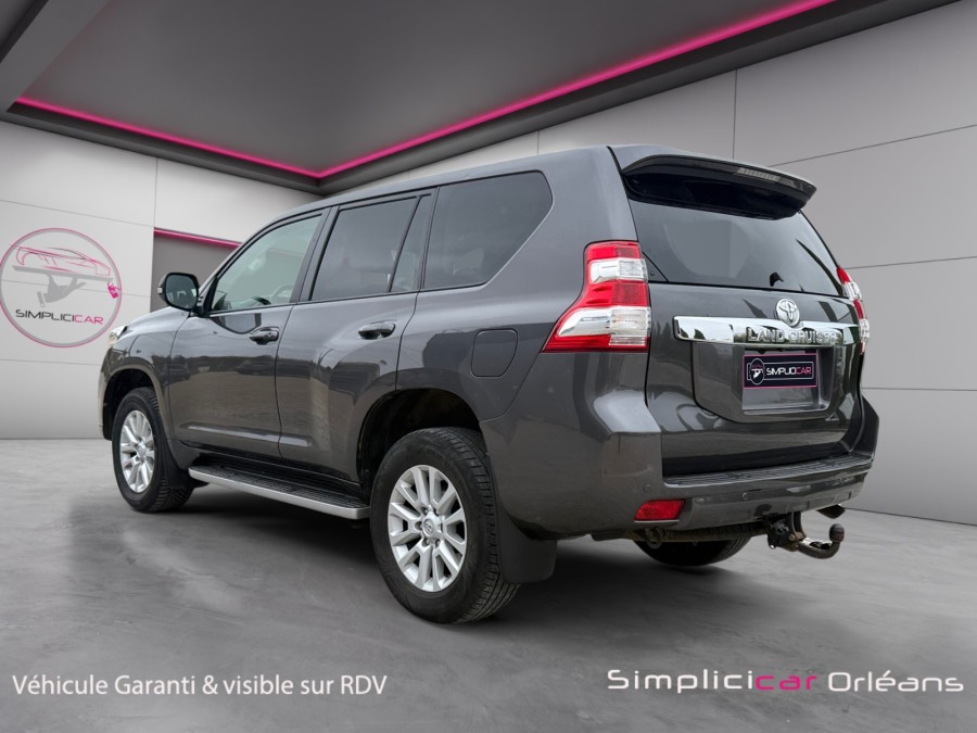 TOYOTA d'occasion Land cruiser 177 D-4D FAP Lounge BVA 7p de 2016