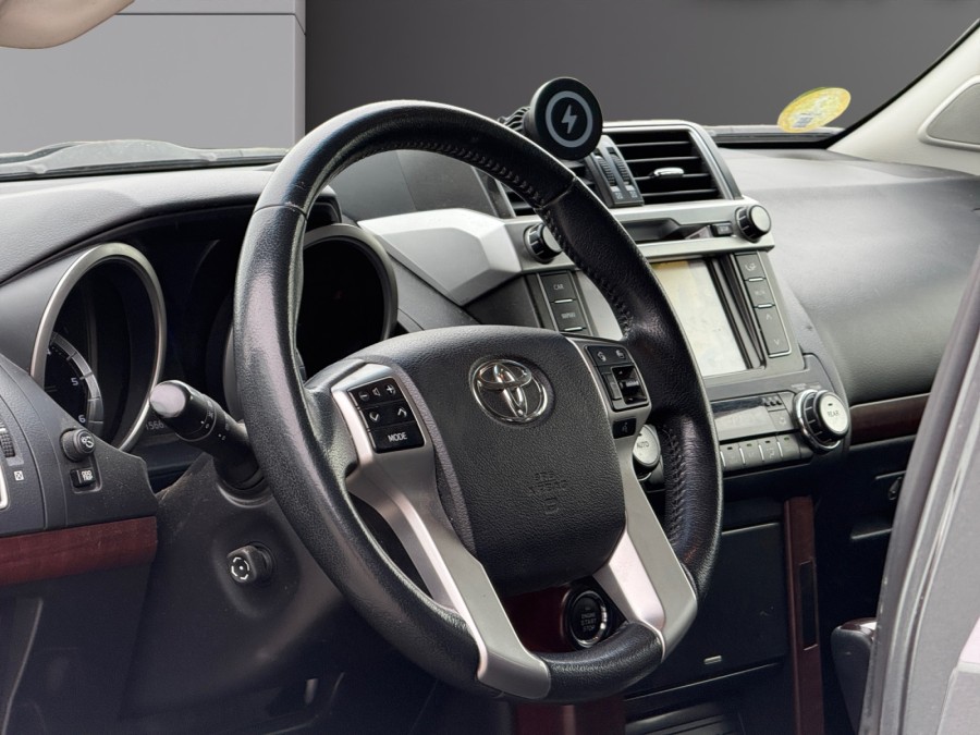 TOYOTA d'occasion Land cruiser 177 D-4D FAP Lounge BVA 7p de 2016