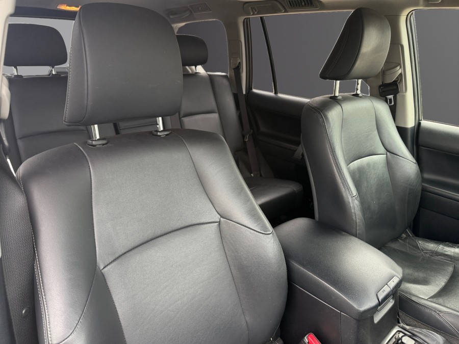 TOYOTA d'occasion Land cruiser 177 D-4D FAP Lounge BVA 7p de 2016