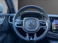 VOLVO d'occasion V90 2 D5 235 AWD R-DESIGN AUTO de 2018 Salon de