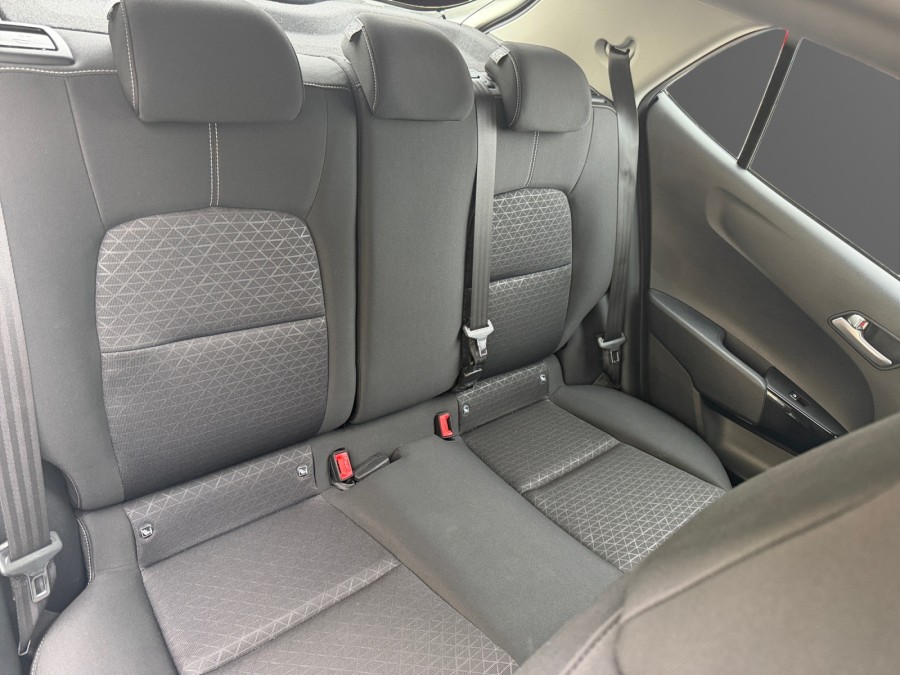 KIA d'occasion PICANTO 1.0 100ch GT Line de 2023 Royan (17)﻿