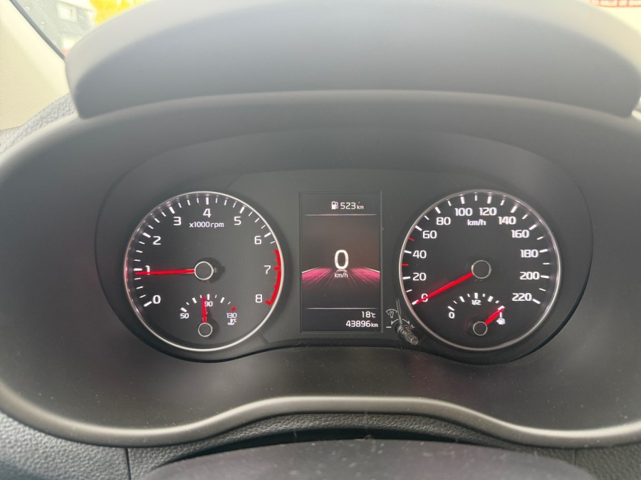 KIA d'occasion PICANTO 1.0 100ch GT Line de 2023 Royan (17)﻿