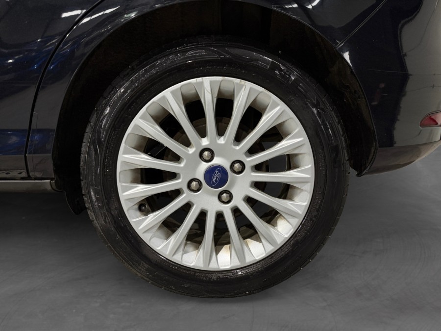 FORD d'occasion BMAX 1 120 ECOBOOST TREND de 2013 Magny-en-Vexin (95)﻿
