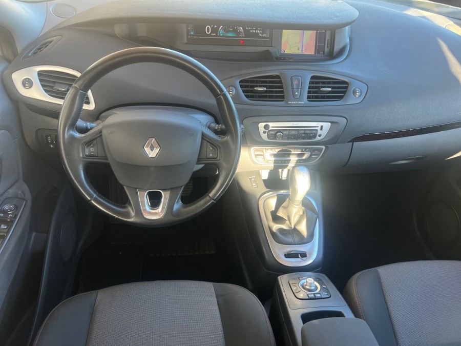 RENAULT d'occasion SCENIC 1.5 dCi 110ch Expression EDC de 2013