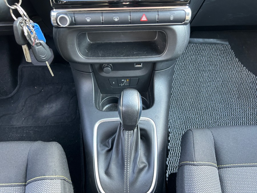 CITROEN d'occasion C3 1.2 PURE TECH 110 SHINE EAT de 2019 Caen (14)﻿