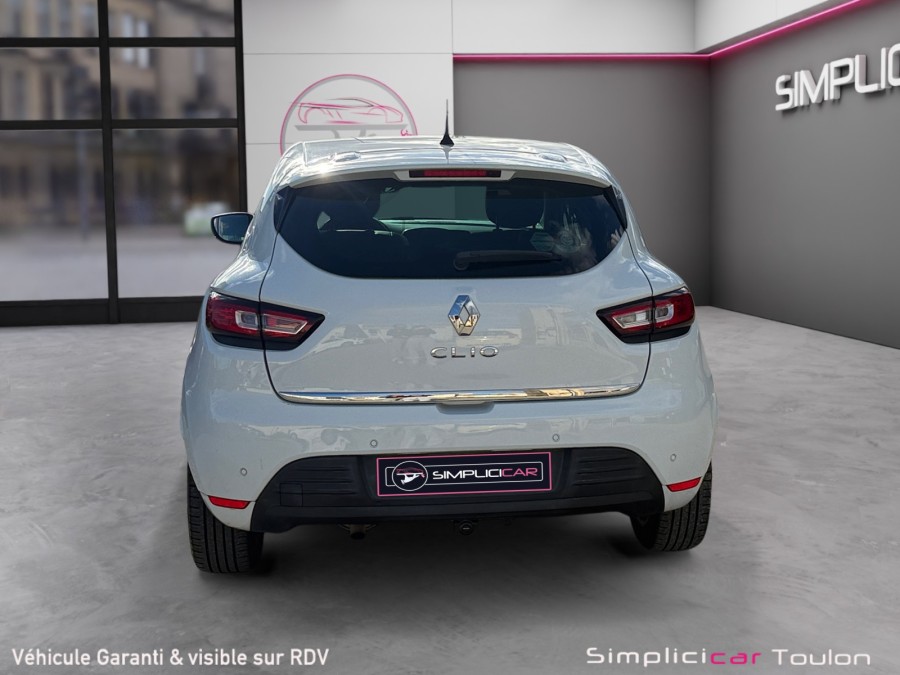 RENAULT d'occasion CLIO 1.2 TCe 120ch energy Intens 5p de 2018 Toulon