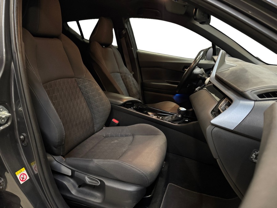 TOYOTA d'occasion C-HR 2 HYBRIDE 184H COLLECTION AUTO de 2020
