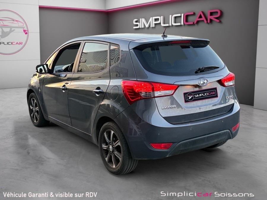 HYUNDAI d'occasion IX20 1.6 MPI 125 UEFA EURO 2 BLUE DRIVE de 2016